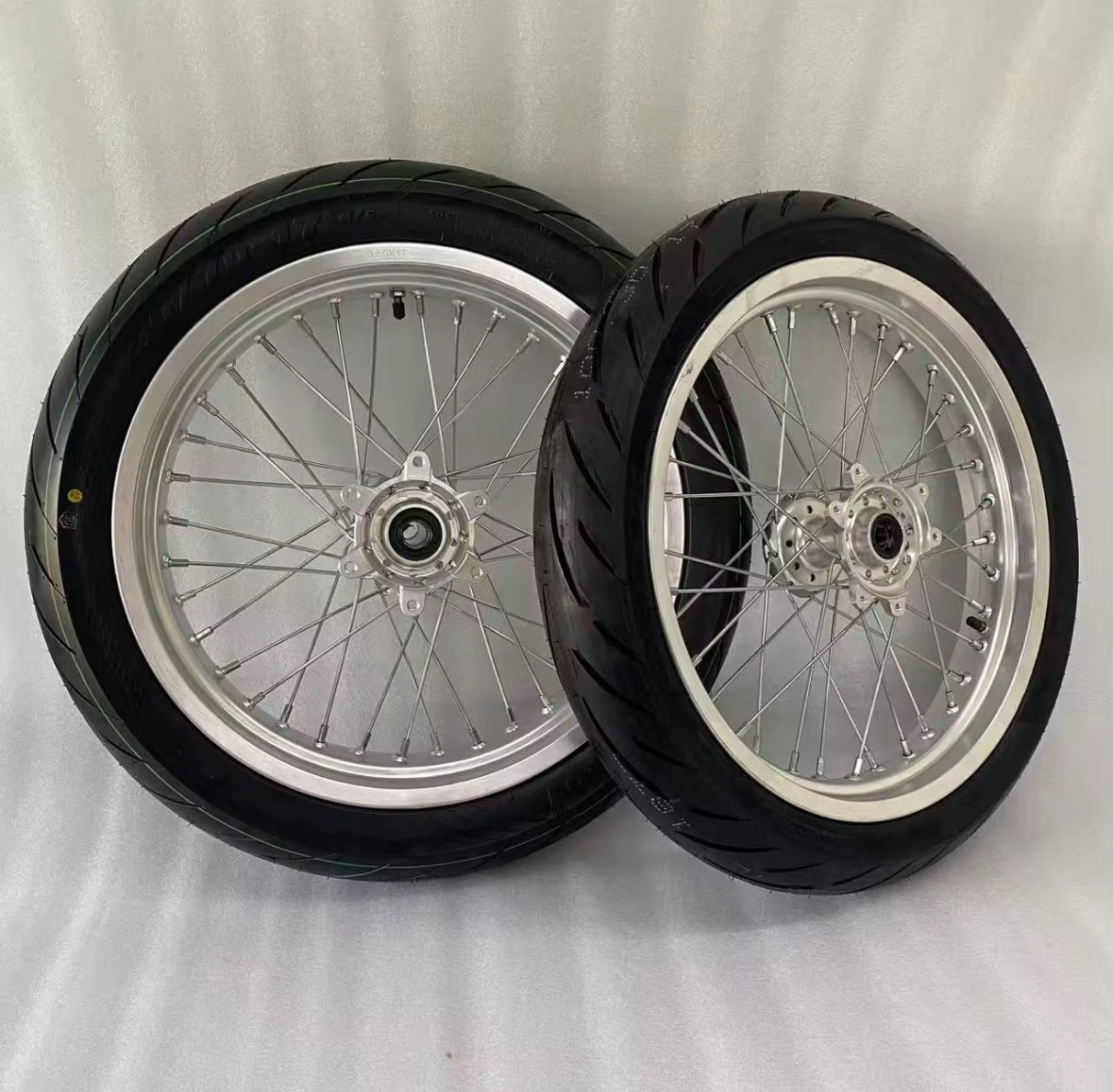 Chrome ultra bee Supermoto